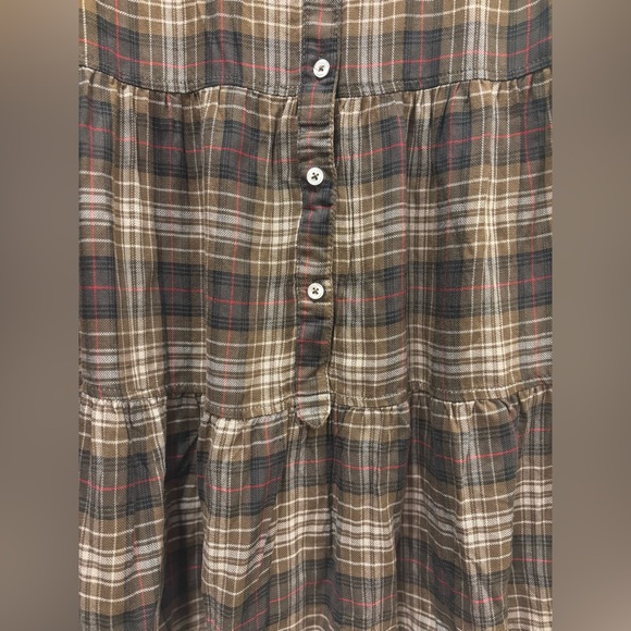 Max Studio NWT Brown plaid shirt dress with buttons and pockets, so comfy! - Picture 4 of 10